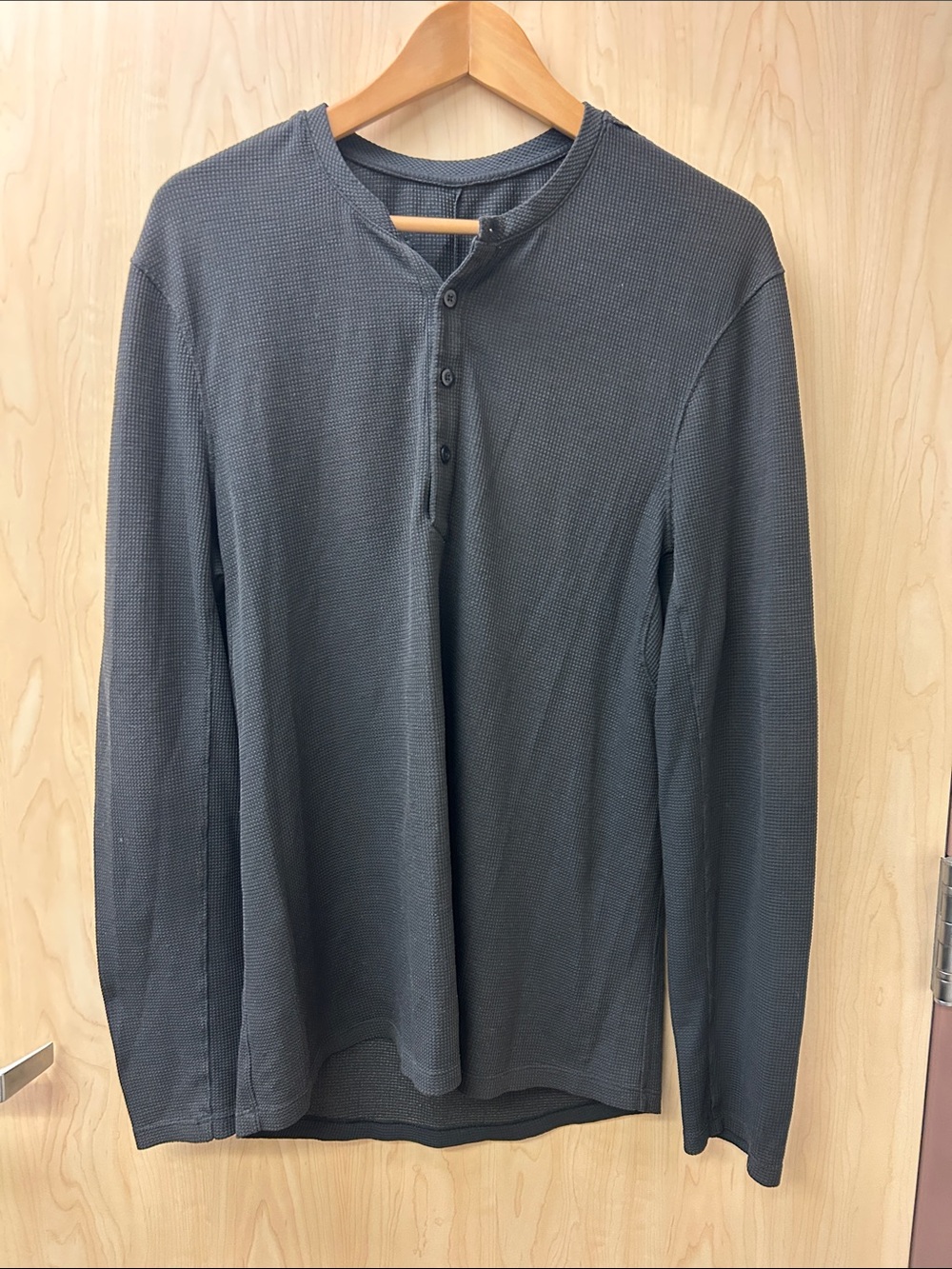 lululemon athletica Men's Long-Sleeve Waffle Henley - black